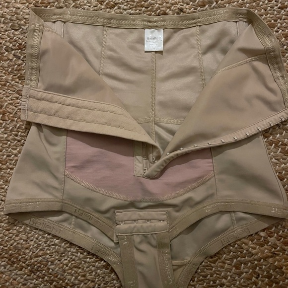 Bellefit postpartum girdle size Small - Picture 2 of 5